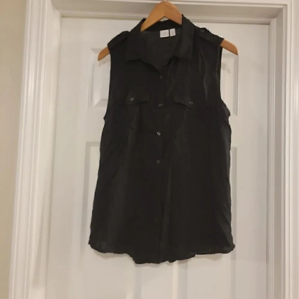 BP. Sleeveless Button-down top black Nordstrom Medium NWT